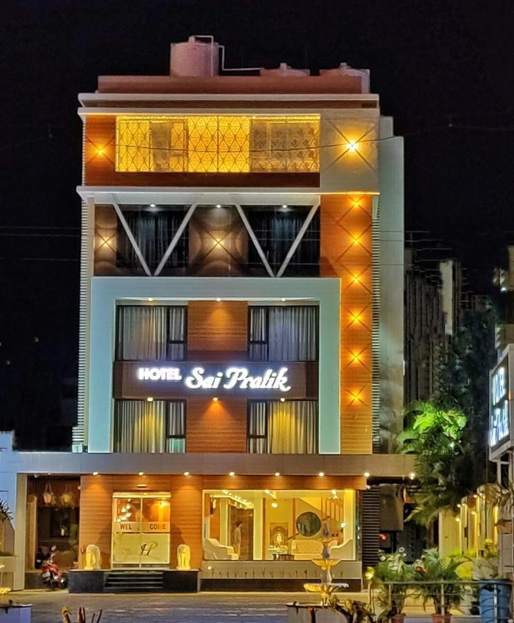 שירדי Hotel Sai Pratik, Newly Built Up, Complimentary Shuttle To The Temple מראה חיצוני תמונה